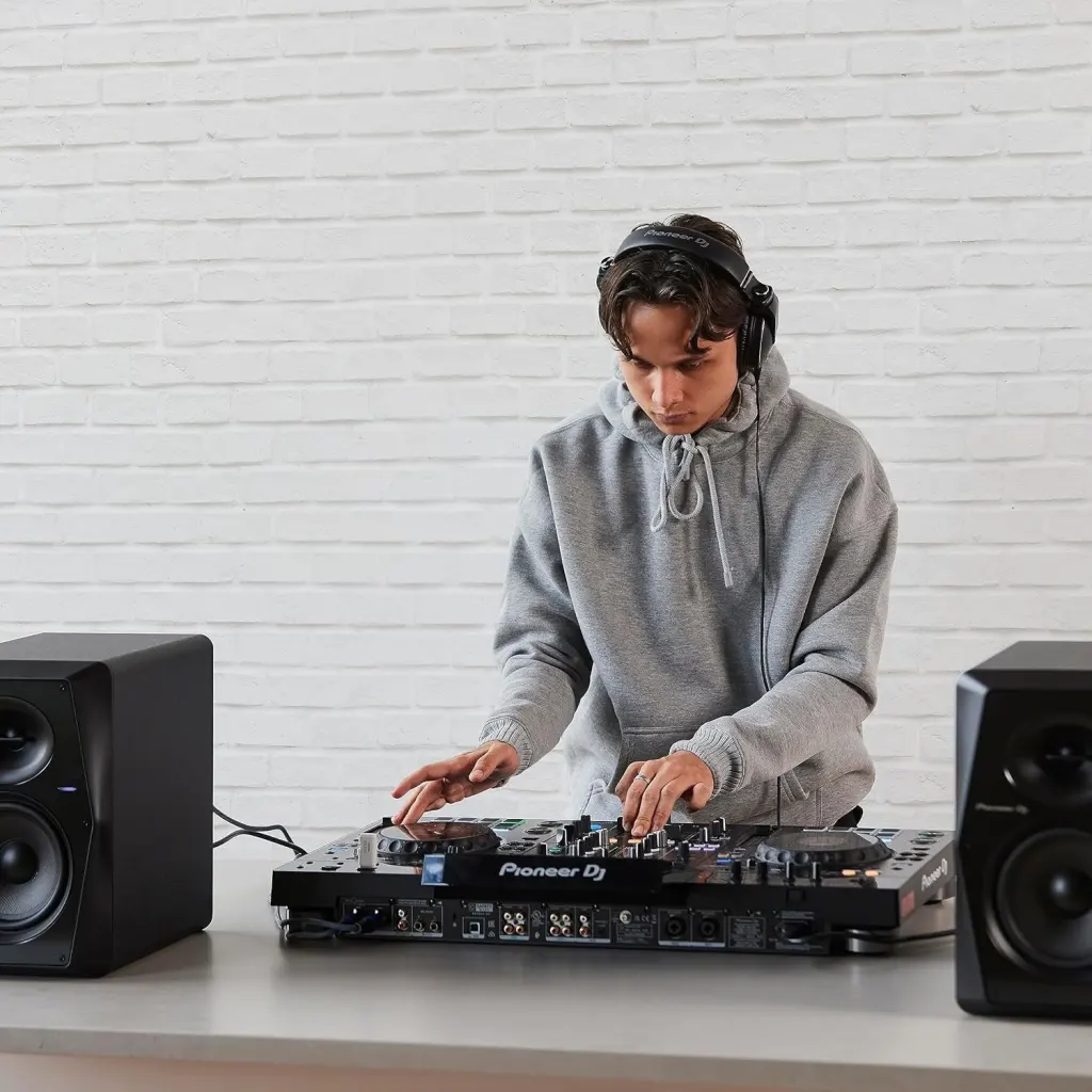Pioneer DJ XDJ-RX3 All In One DJ System - Image 10