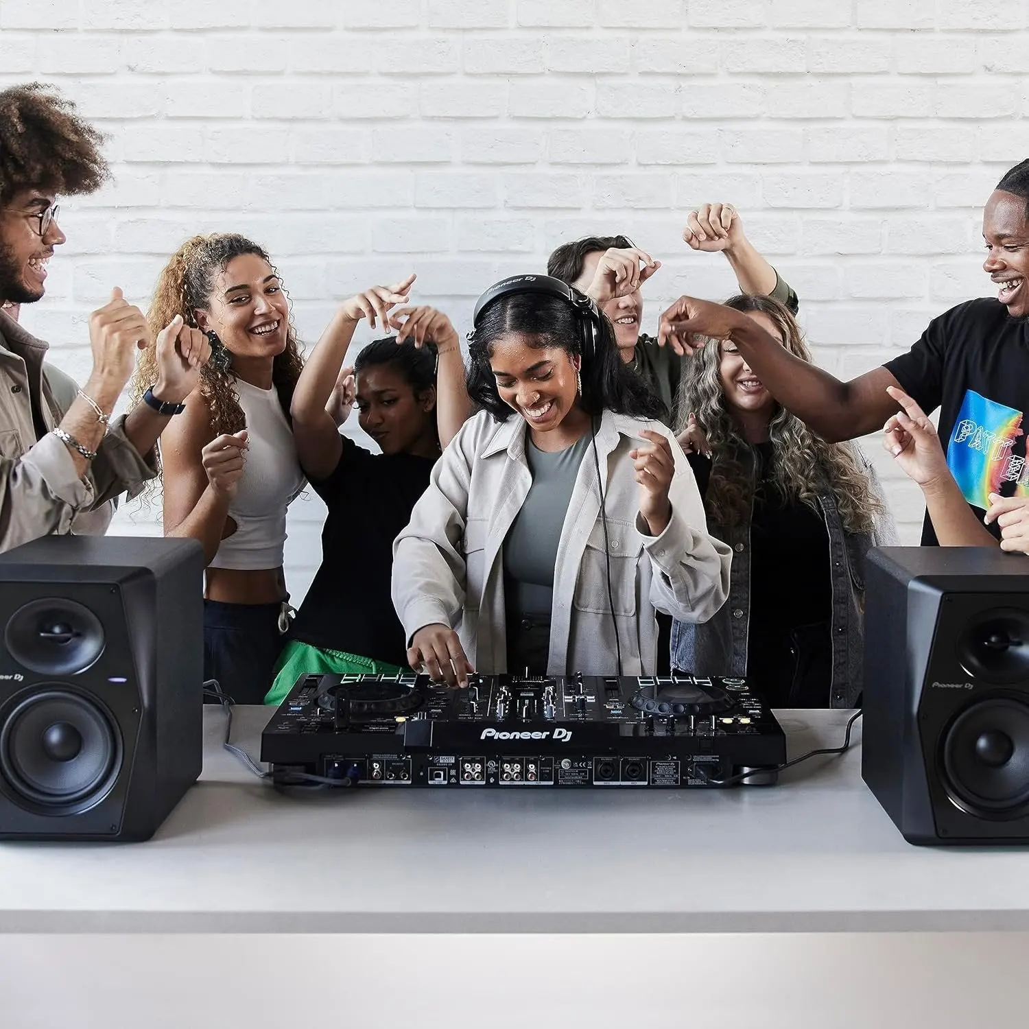 Pioneer DJ XDJ-RX3 All In One DJ System - Image 8