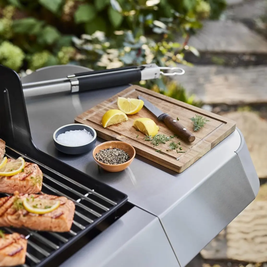 Weber Genesis S-415 Gas Grill (Natural Gas) - Image 4